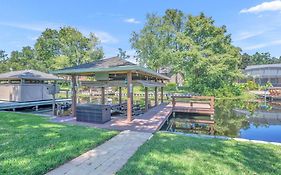 Best Of Both Worlds Lakehouse